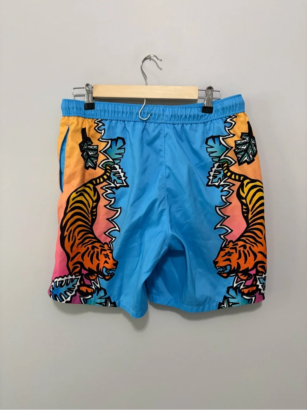ASOS Men's Blue Tropical Tiger Paradise Swim Shorts